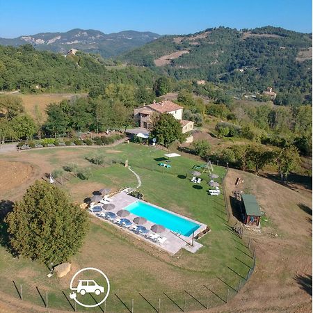 Agriturismo Montelovesco Brunetta ภายนอก รูปภาพ