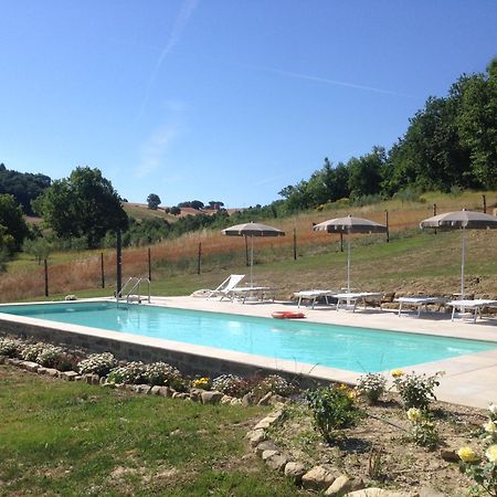 Agriturismo Montelovesco Brunetta ภายนอก รูปภาพ