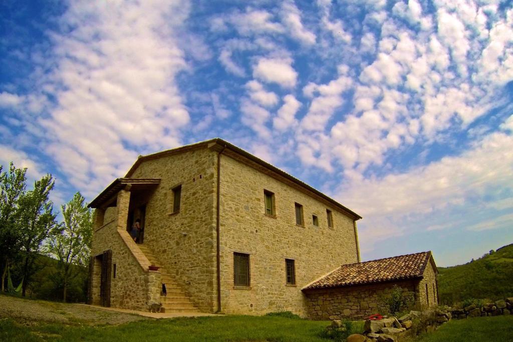Agriturismo Montelovesco Brunetta ภายนอก รูปภาพ