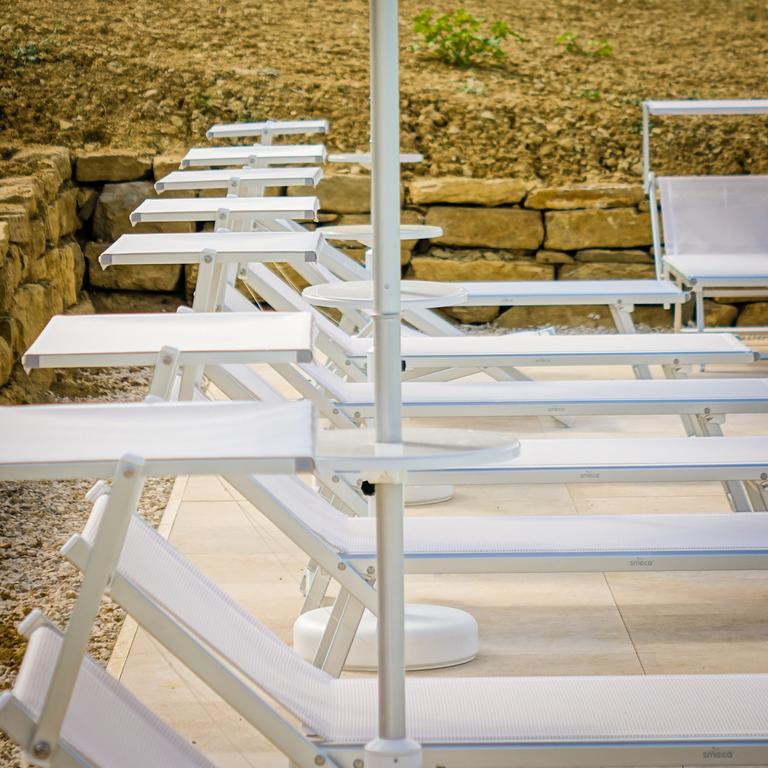 Agriturismo Montelovesco Brunetta ภายนอก รูปภาพ