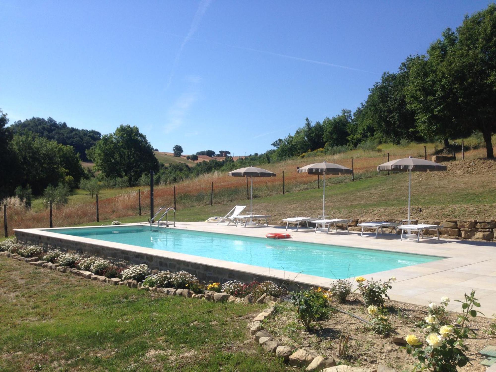 Agriturismo Montelovesco Brunetta ภายนอก รูปภาพ