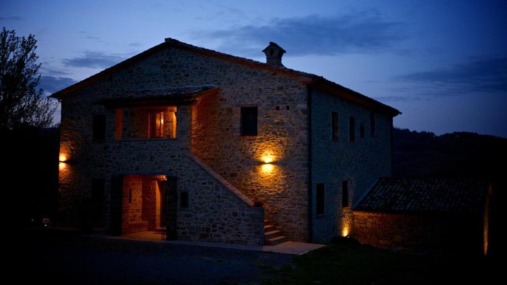 Agriturismo Montelovesco Brunetta ภายนอก รูปภาพ