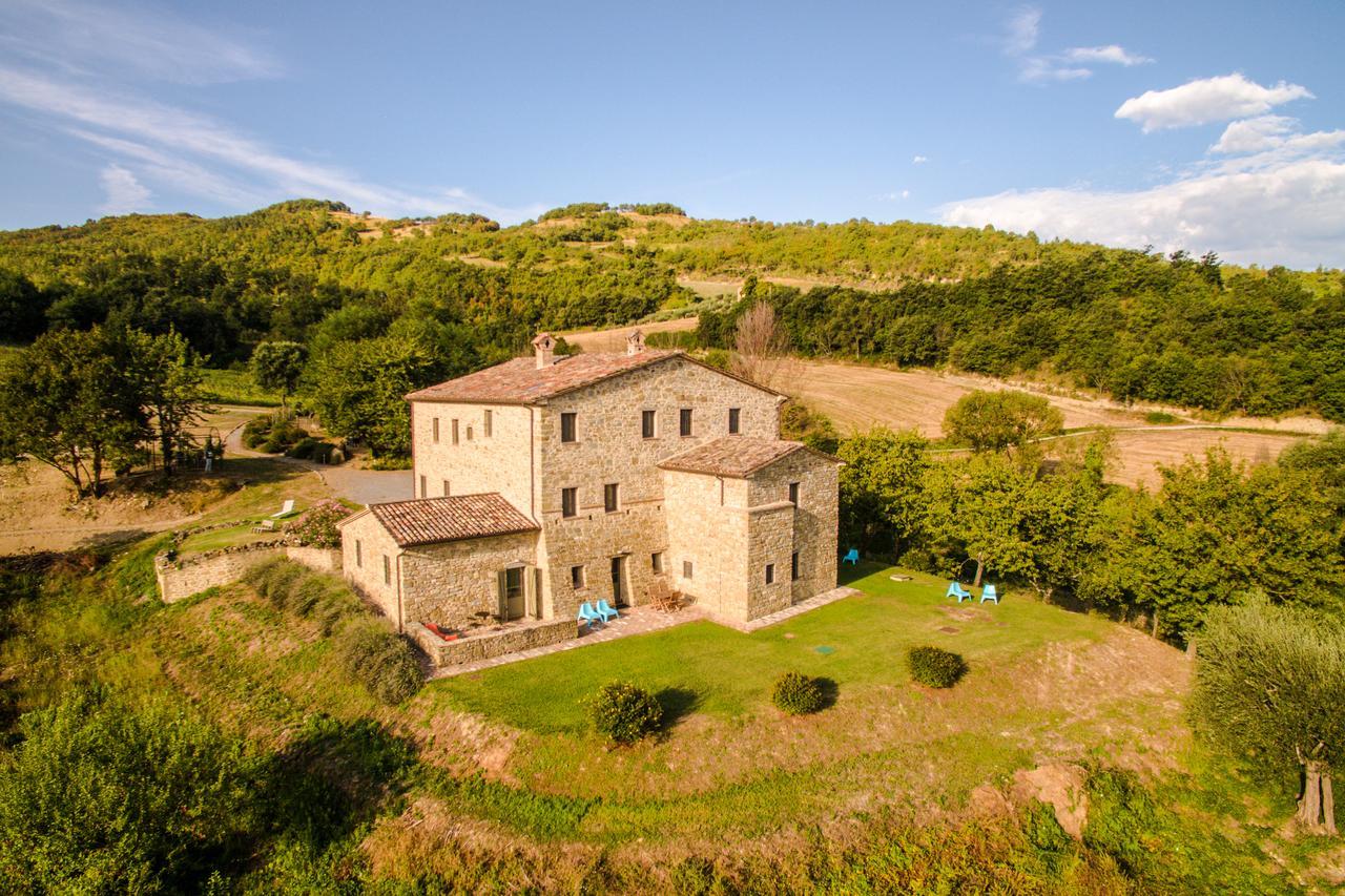 Agriturismo Montelovesco Brunetta ภายนอก รูปภาพ