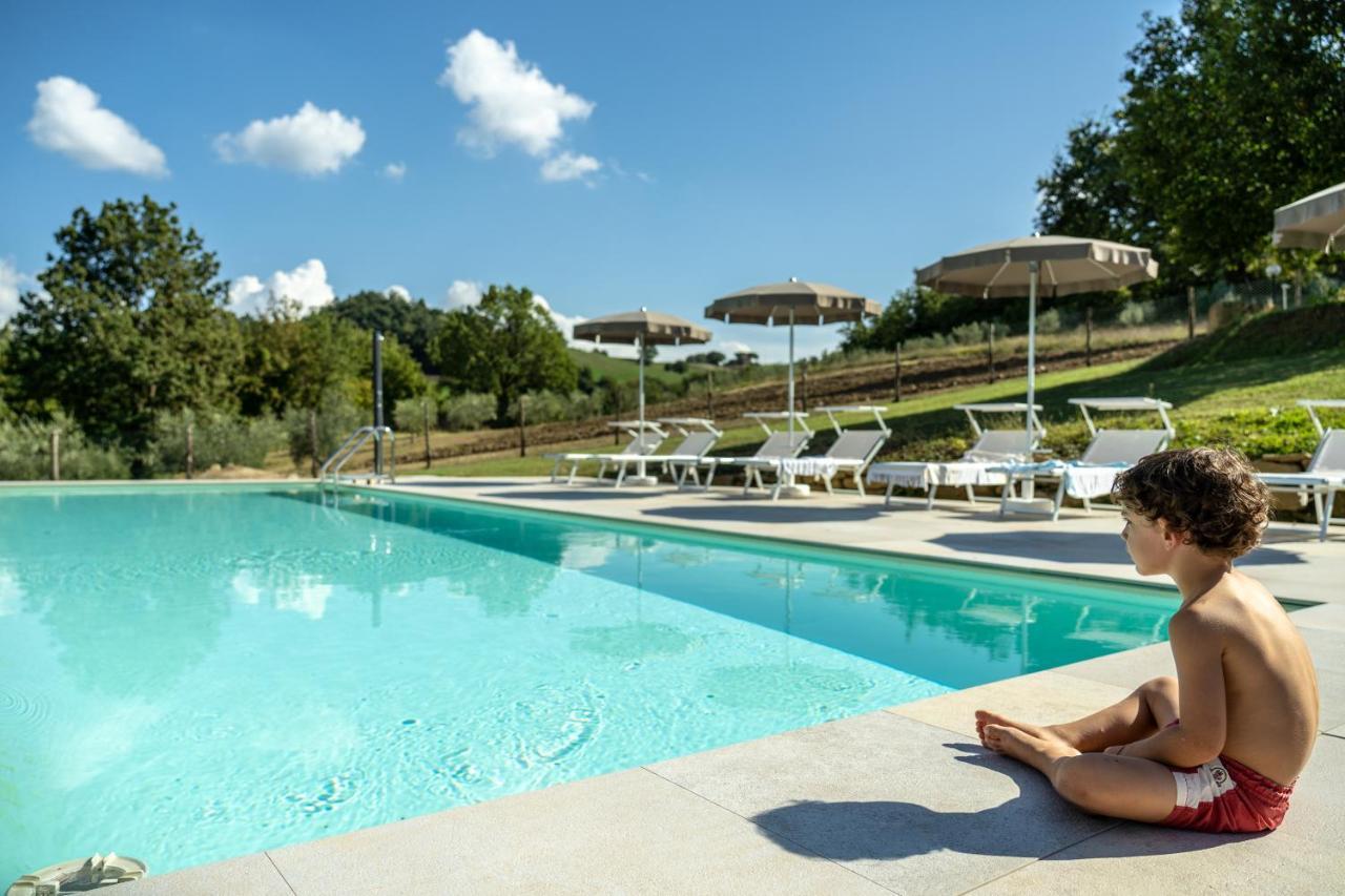 Agriturismo Montelovesco Brunetta ภายนอก รูปภาพ